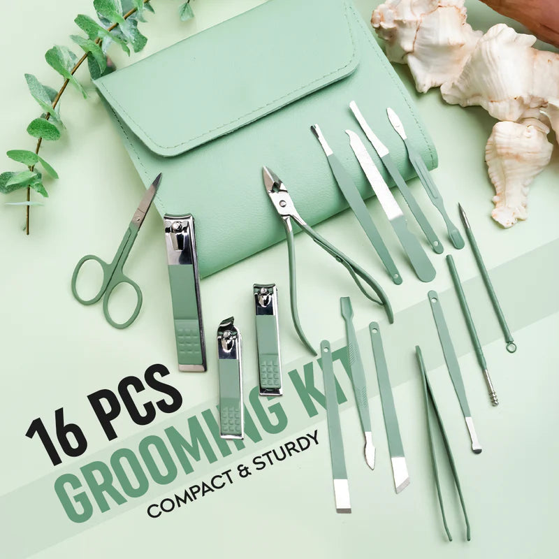 Manicure / Pedicure Set For Women ( 16 Pcs )